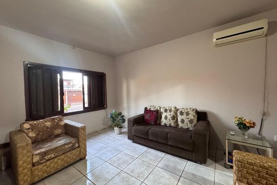Casa à venda com 3 quartos, 180m² em Rio dos Sinos, São Leopoldo