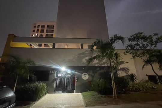 Fachada do Prédio de apartamento para alugar com 3 quartos, 50m² em Vila Itaim, São Paulo