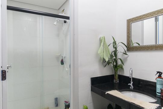 Banheiro de apartamento para alugar com 3 quartos, 50m² em Vila Itaim, São Paulo