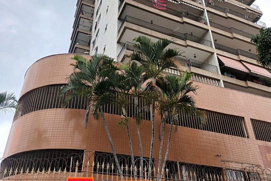 Fachada de apartamento à venda com 2 quartos, 74m² em Engenho Novo, Rio de Janeiro