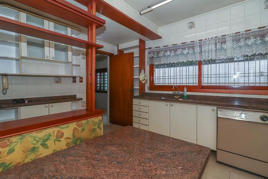 Cozinha de casa à venda com 3 quartos, 255m² em Jardim Lindóia, Porto Alegre