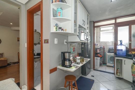 Cozinha de apartamento à venda com 3 quartos, 104m² em Petrópolis, Porto Alegre