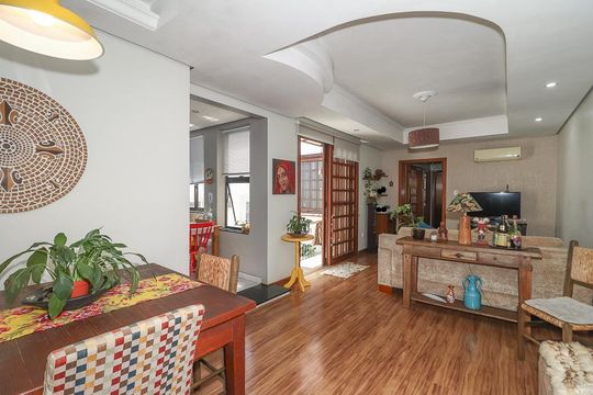 Apartamento à venda com 3 quartos, 104m² em Petrópolis, Porto Alegre