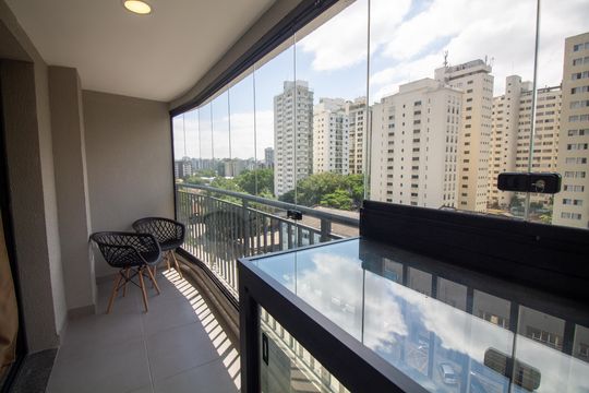 Varanda de kitnet/studio à venda com 1 quarto, 28m² em Cidade Monções, São Paulo