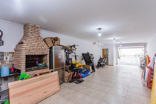 Garagem de casa à venda com 3 quartos, 180m² em Vila Carolina, São Paulo