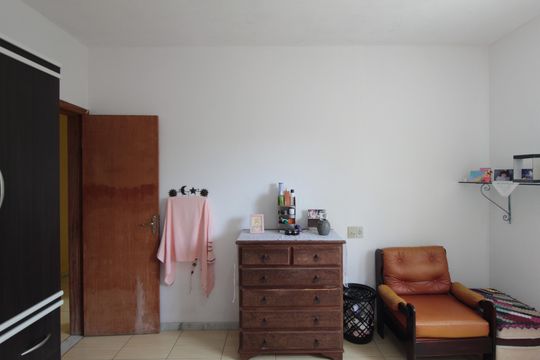 Quarto 2 de casa à venda com 3 quartos, 607m² em Céu Azul, Belo Horizonte
