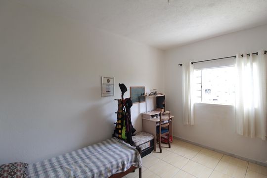 Quarto 3 de casa à venda com 3 quartos, 607m² em Céu Azul, Belo Horizonte
