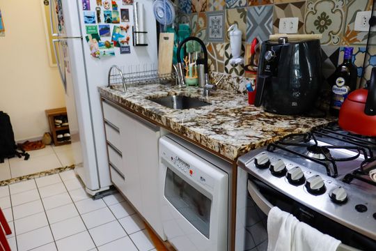 cozinha de apartamento à venda com 3 quartos, 64m² em Industrial Autonomistas, Osasco