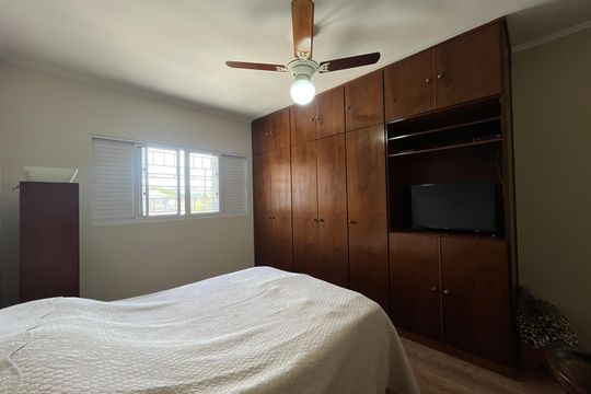 Casa à venda com 3 quartos, 281m² em Jardim Libano, São Paulo