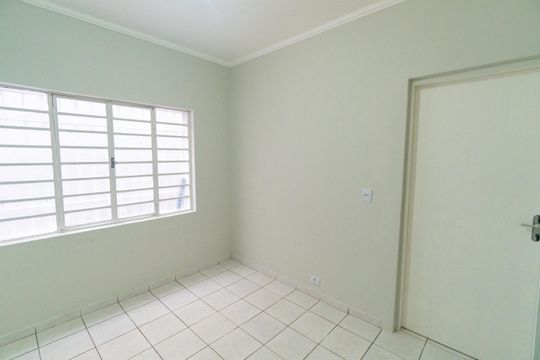 Sala de casa para alugar com 1 quarto, 67m² em Vila Campestre, São Paulo