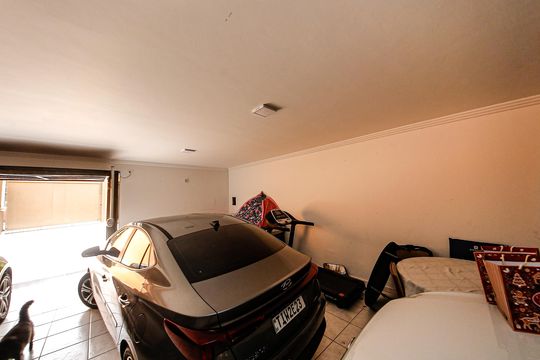 Casa à venda com 4 quartos, 380m² em Vila Bela, São Paulo