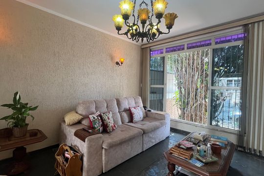 Casa à venda com 5 quartos, 182m² em Jardim Chapadão, Campinas
