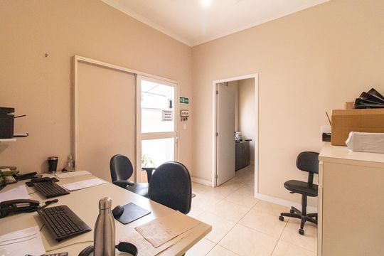 Sala 4 de casa à venda com 5 quartos, 294m² em Vila Clementino, São Paulo