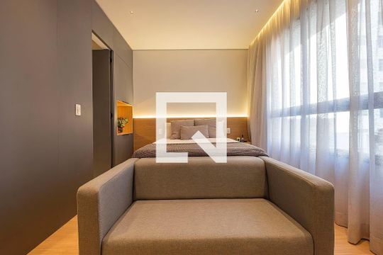 Kitnet/Studio para alugar com 1 quarto, 28m² em Pinheiros, São Paulo