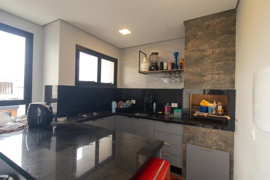 Área comum - Churrasqueira de casa de condomínio à venda com 2 quartos, 215m² em Pinheirinho, Curitiba