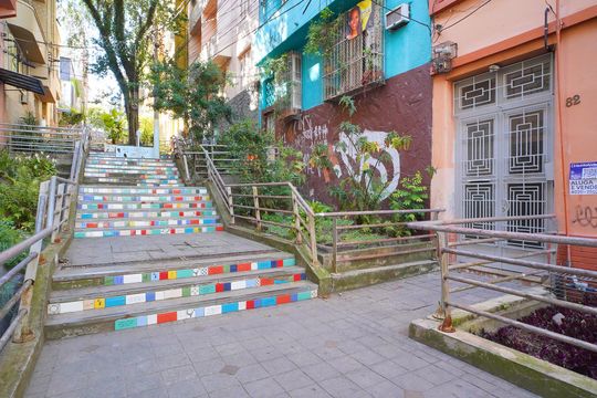 Fachada de apartamento à venda com 1 quarto, 43m² em Centro Histórico, Porto Alegre