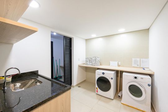 Lavanderia de apartamento à venda com 2 quartos, 34m² em Bosque da Saúde, São Paulo