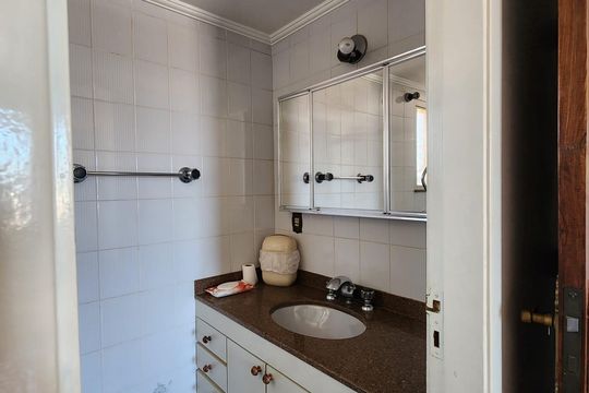 Apartamento à venda com 3 quartos, 135m² em Vila Rossi, Campinas