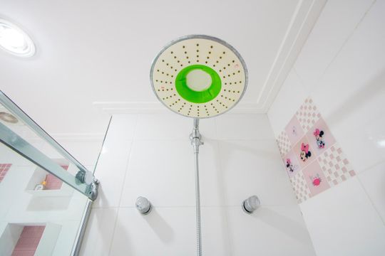 Banheiro do quarto 2 de apartamento à venda com 2 quartos, 86m² em Vila Gilda, Santo André