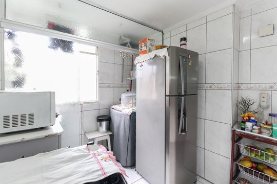 Cozinha de apartamento à venda com 2 quartos, 58m² em Itaquera, São Paulo