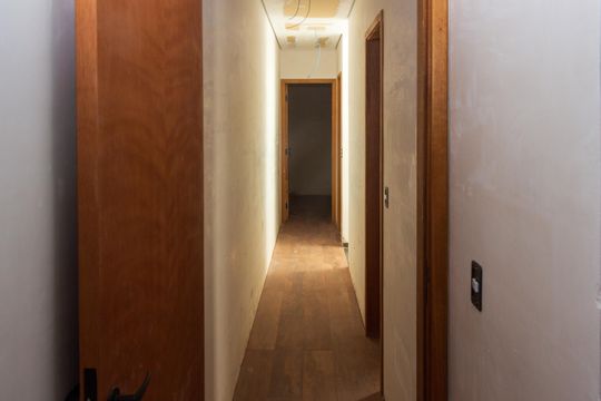 Corredor de casa à venda com 3 quartos, 100m² em Jardim Cidalia, São Paulo