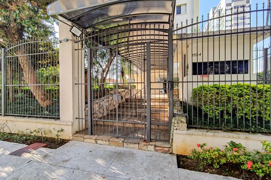 Fachada de apartamento para alugar com 1 quarto, 43m² em Vila Clementino, São Paulo