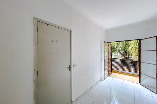 Quarto 1 de casa à venda com 2 quartos, 75m² em Vila Santa Isabel, São Paulo