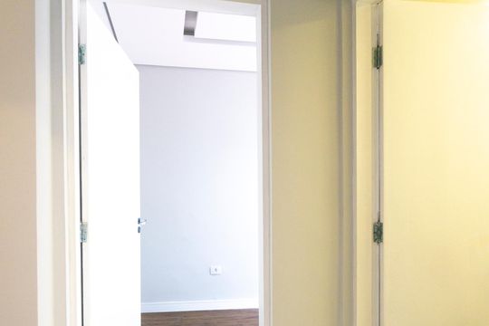 Corredor de casa à venda com 2 quartos, 75m² em Vila Santa Isabel, São Paulo