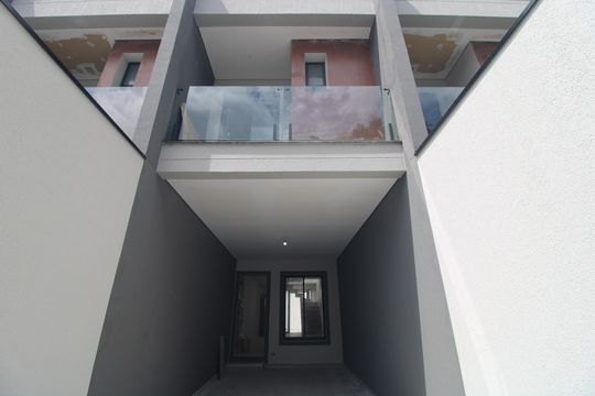 Fachada de casa à venda com 3 quartos, 110m² em Jardim Cidalia, São Paulo