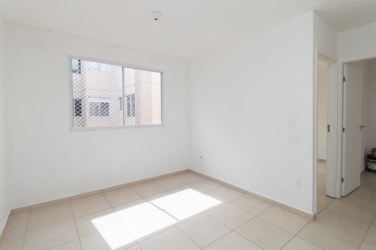 Apartamento à venda com 2 quartos, 41m² em Cavalhada, Porto Alegre
