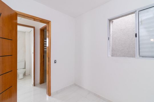 Quarto 1 de apartamento à venda com 2 quartos, 37m² em Vila Marieta, São Paulo