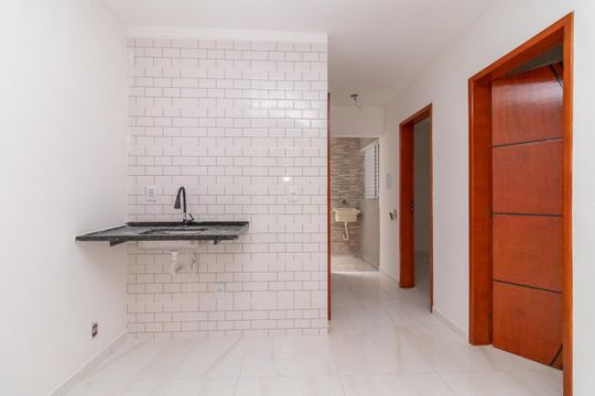 Cozinha de apartamento à venda com 2 quartos, 39m² em Vila Marieta, São Paulo