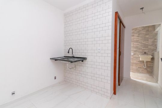 Cozinha de apartamento à venda com 2 quartos, 39m² em Vila Marieta, São Paulo