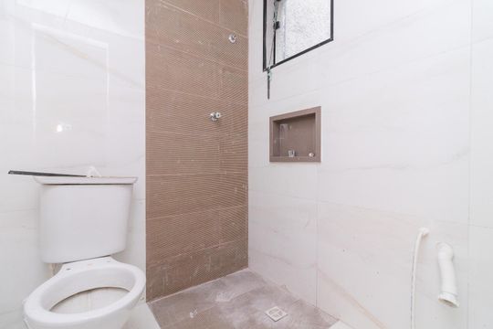 Banheiro de apartamento à venda com 2 quartos, 39m² em Vila Marieta, São Paulo