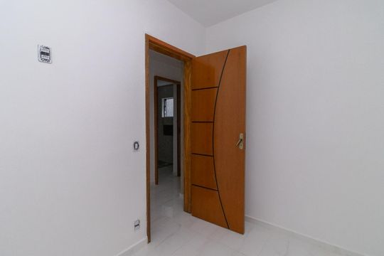 Quarto 1 de apartamento à venda com 2 quartos, 41m² em Vila Marieta, São Paulo