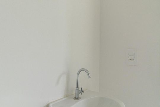 Banheiro de apartamento para alugar com 2 quartos, 38m² em Vila Campanela, São Paulo