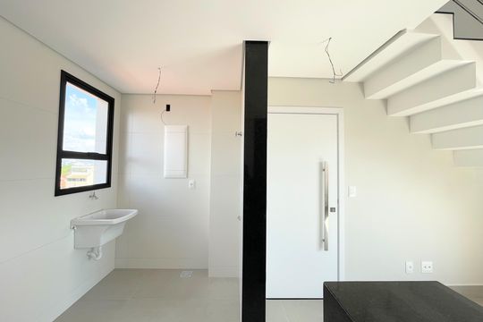 Área de serviço de apartamento à venda com 4 quartos, 144m² em Planalto, Belo Horizonte