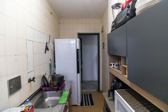 Cozinha e Área de Serviço de apartamento para alugar com 2 quartos, 48m² em Fonseca, Niterói