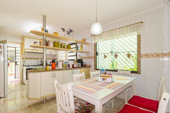 Cozinha de casa à venda com 3 quartos, 138m² em Jardim Analia Franco, São Paulo