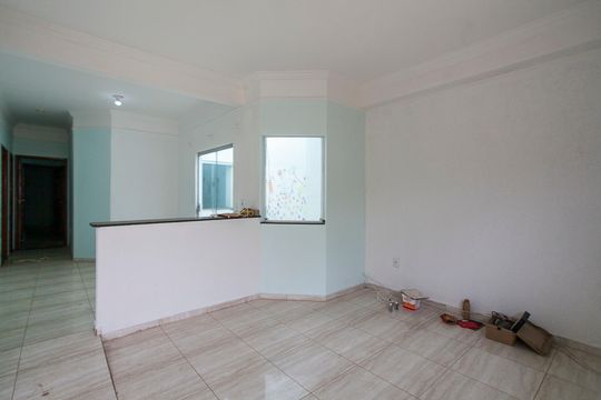 Casa para alugar com 3 quartos, 350m² em Planalto, Uberlândia