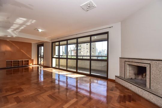Apartamento para alugar com 3 quartos, 176m² em Vila Andrade, São Paulo