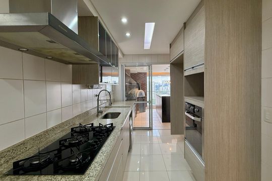 Cozinha  de apartamento para alugar com 4 quartos, 160m² em Santo Amaro, São Paulo