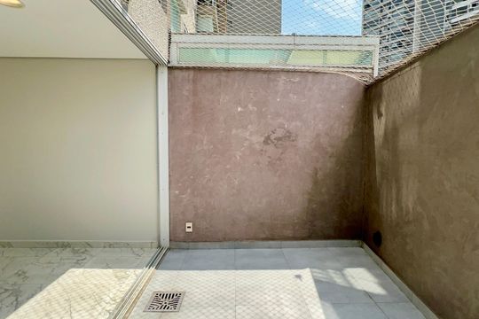 Varanda de apartamento à venda com 2 quartos, 120m² em Vila Anglo Brasileira, São Paulo