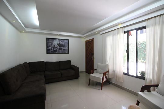 Sala de casa de condomínio à venda com 3 quartos, 160m² em Pechincha, Rio de Janeiro