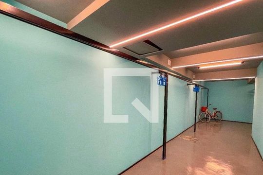 Área comum de kitnet/studio para alugar com 1 quarto, 31m² em Cerqueira César, São Paulo