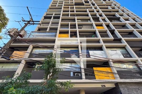 Fachada de kitnet/studio para alugar com 1 quarto, 31m² em Cerqueira César, São Paulo