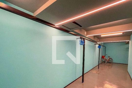 Área comum de kitnet/studio para alugar com 1 quarto, 31m² em Cerqueira César, São Paulo