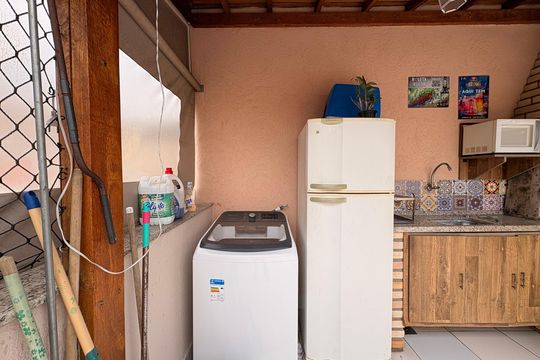 Lavanderia de apartamento para alugar com 3 quartos, 150m² em Vila Valparaíso, Santo André