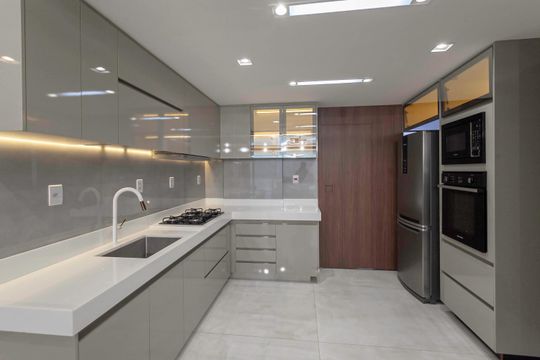 Cozinha de apartamento à venda com 3 quartos, 120m² em Castelo, Belo Horizonte