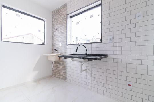 Cozinha de apartamento à venda com 2 quartos, 36m² em Vila Marieta, São Paulo